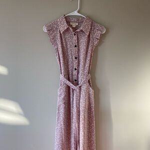 Floral Lilac Dress, Pleated Sleeves, Pockets!
